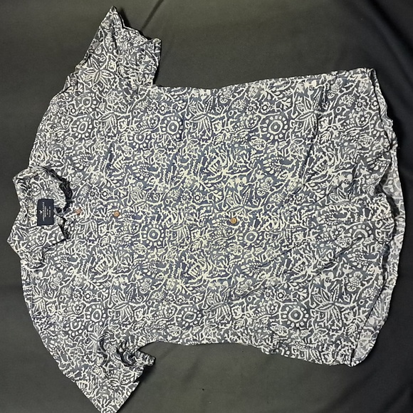 American Eagle Shirt Med. Mens Seriously Soft Blue Short Sleeve Floral Hawaiian - Picture 1 of 6